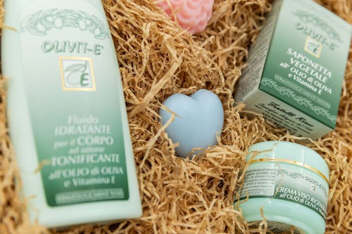 Cofanetto Dermocosmesi Viso  E Corpo - immagine 6